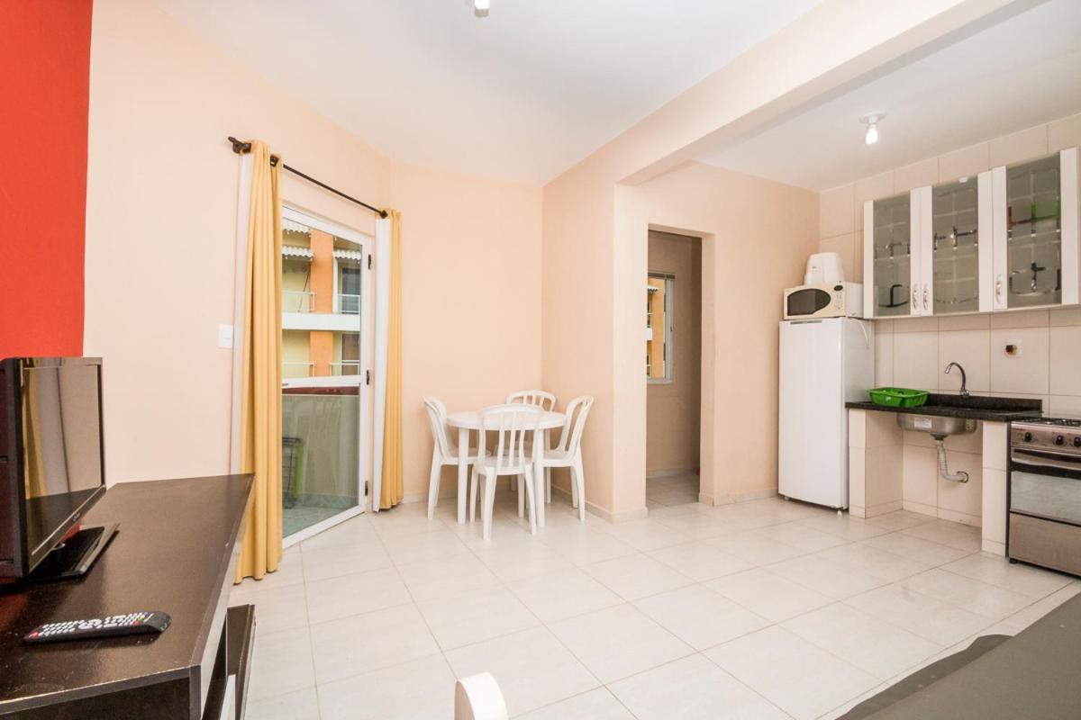 Appartamento Residencial Melfi 3 Ap 6 Bombinhas Esterno foto